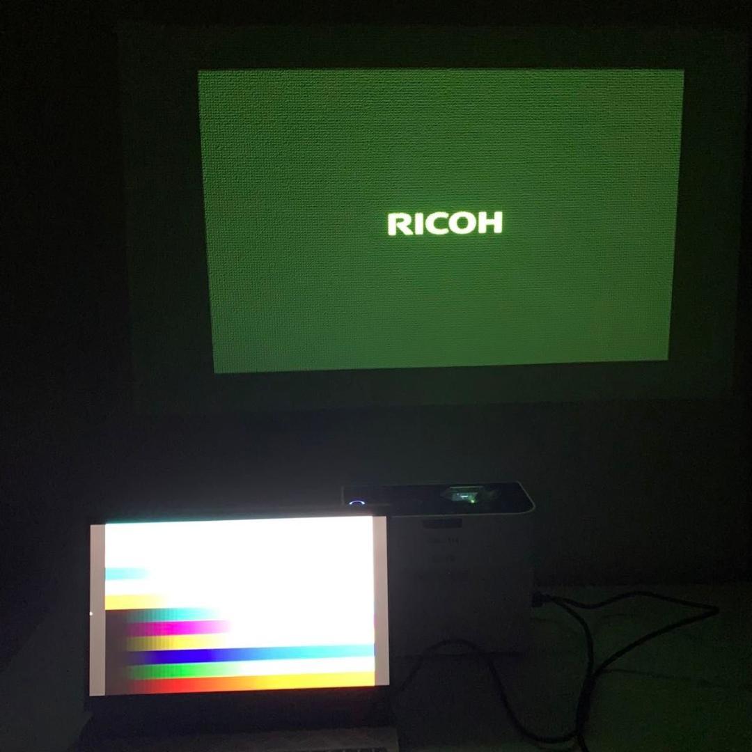 Ricoh IPSiO PJ WX4130n 超短焦点プロジェクター