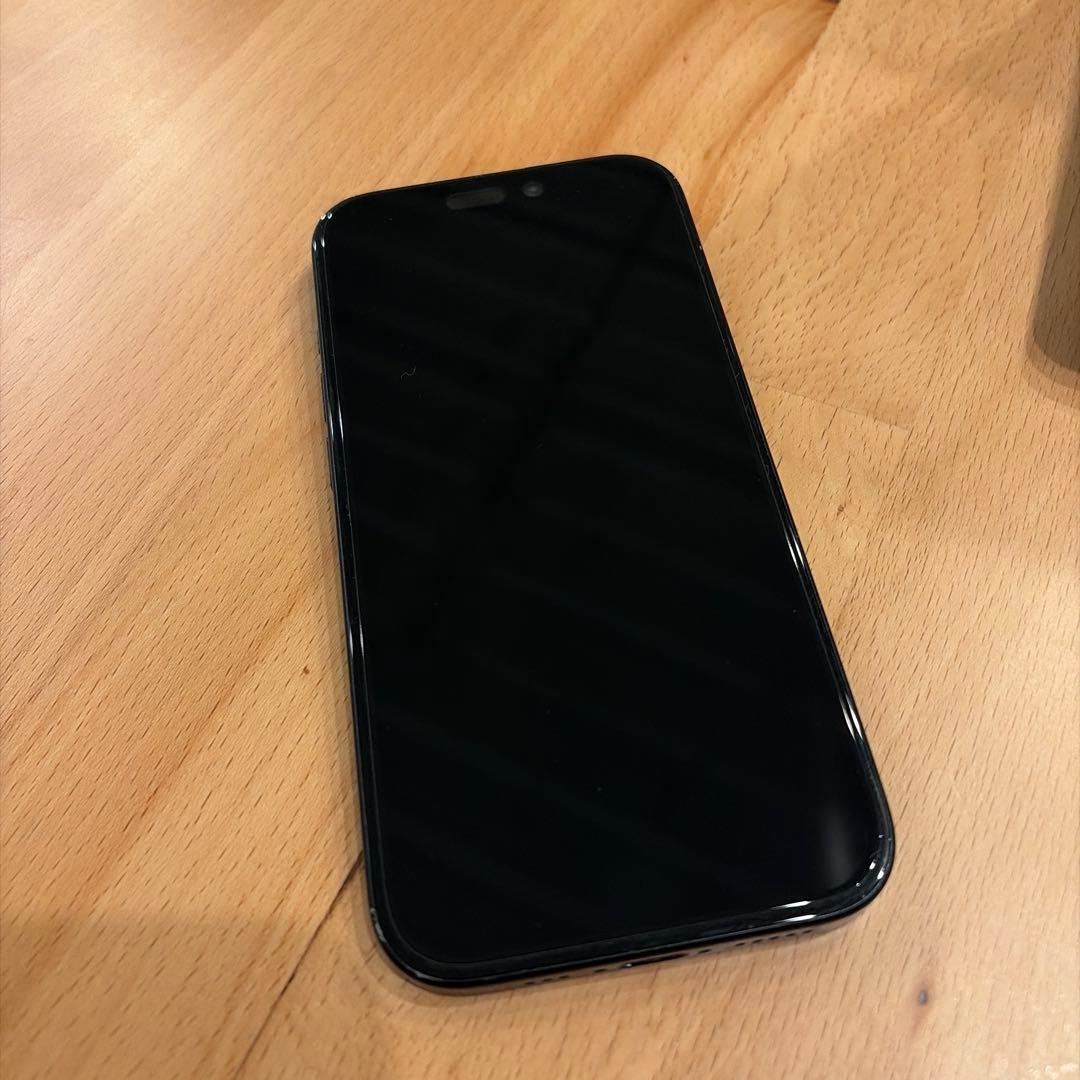 iPhone15 256G インカメラに傷ありSIMフリー