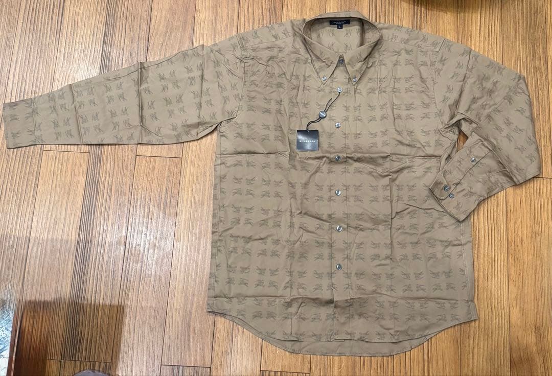 BURBERRY ベージュ 長袖シャツ 新品タグ付き
