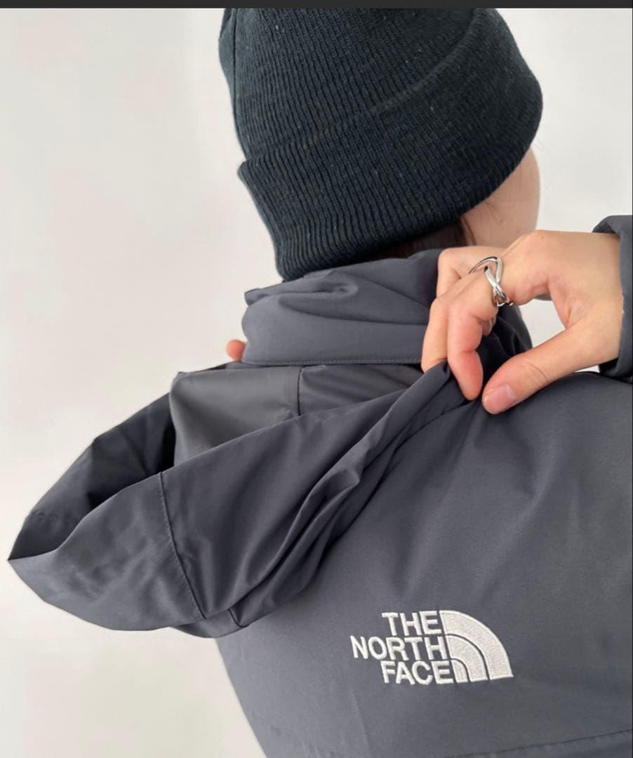 【国内未発売】THE NORTH FACE WHITE LABEダウンジャケット