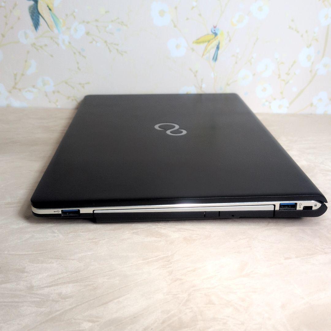 n*n様 美品！初心者にお勧め！ノートPC 富士通 LIFEBOOK S938/