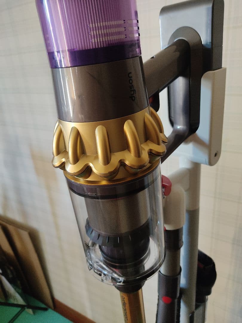 ダイソンコードレス掃除機V11-SV14+純正スタンド