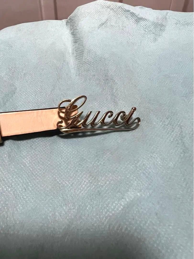 希少品　GUCCI筆記体ロゴ　バックルベルトお値下げ中