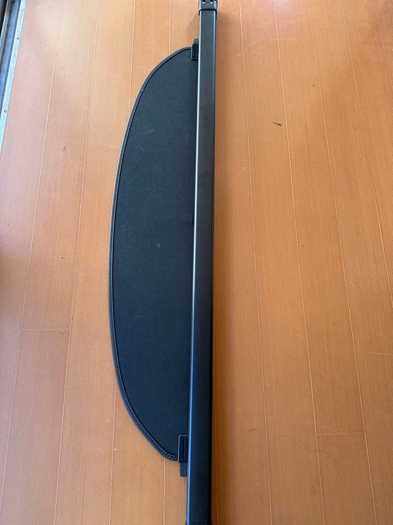 トヨタ 純正　60系ハリアー トノカバー ブラック