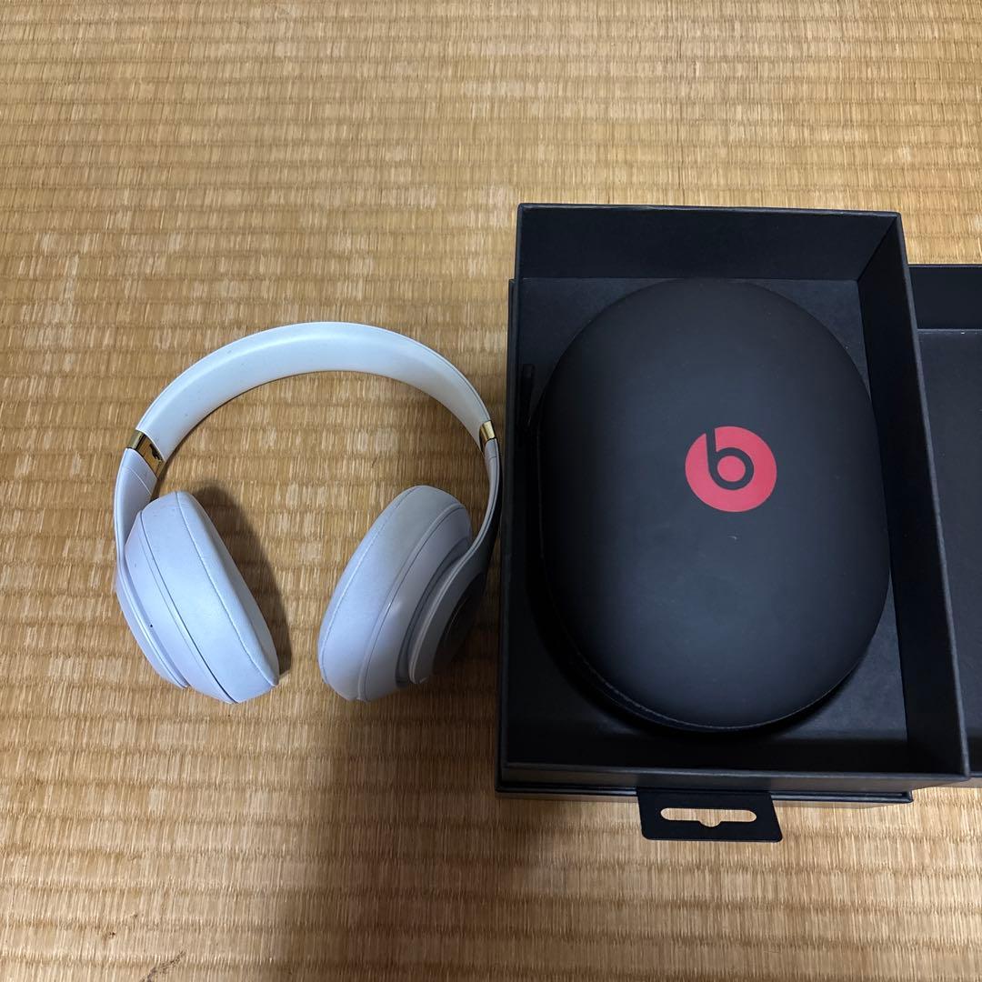 Beats ワイヤレスヘッドホン ホワイト