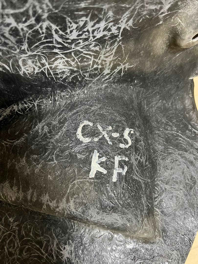 CX-5 KF 右足フットレスト