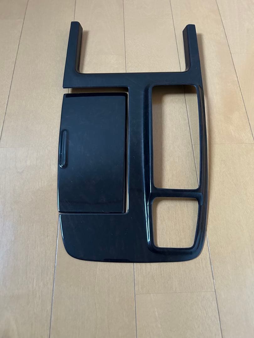 アルファード40系　インテリアパーツ　セカンドステージ　未使用品