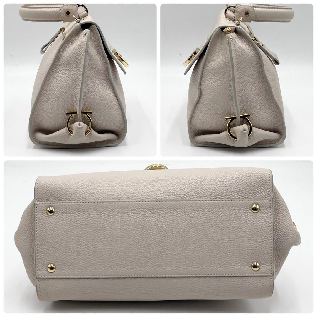 超極美品● フェラガモ ハンドバッグ ソフィア ガンチーニ 金具 レザー