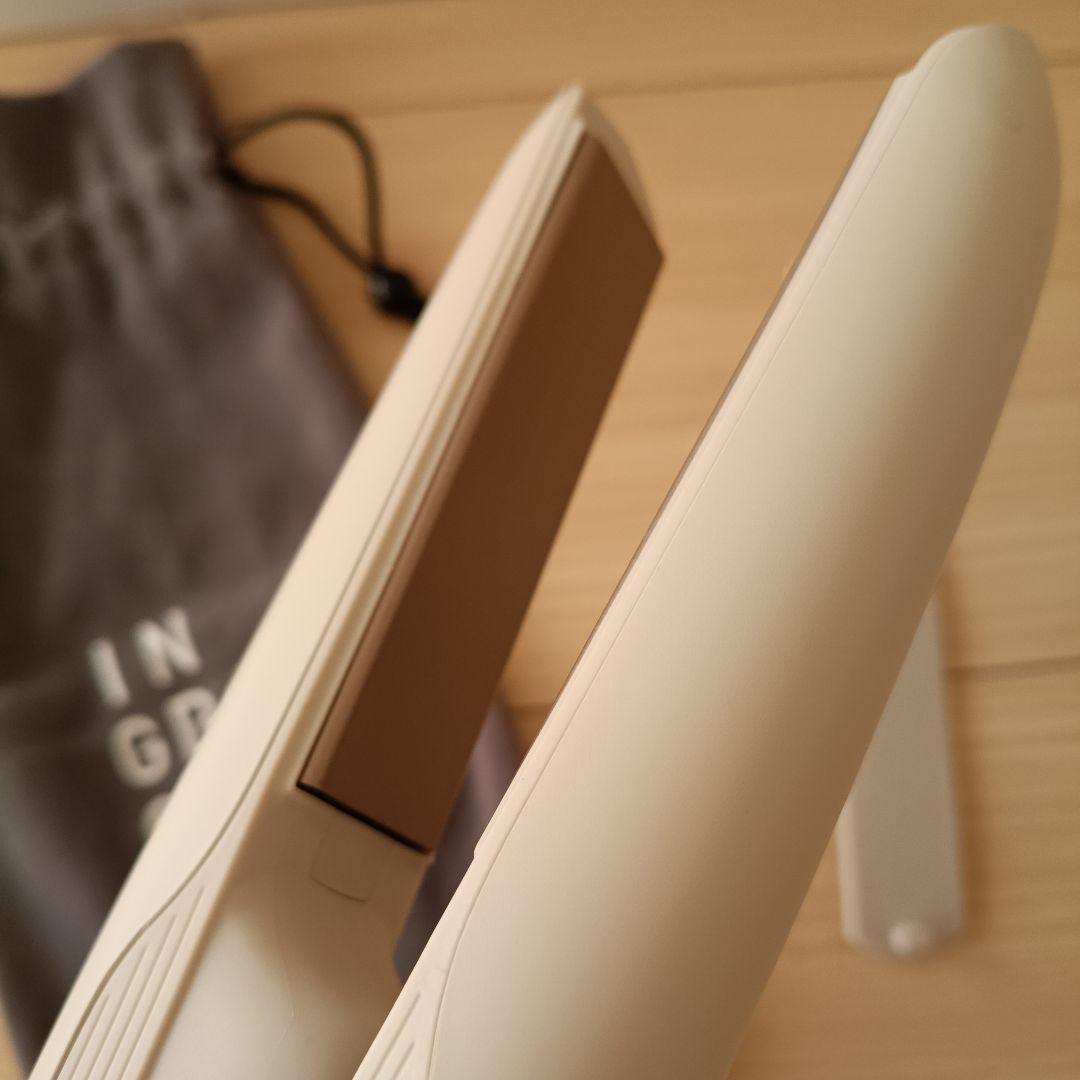 美品◎INGRACE　コードレス充電式ヘアアイロン