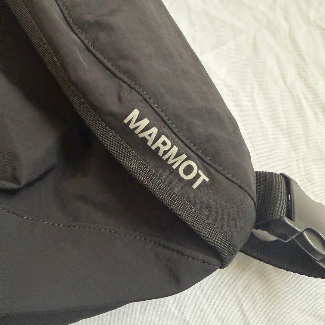 美品 MARMOT CAPITAL マーモットキャピタル スリングバッグ