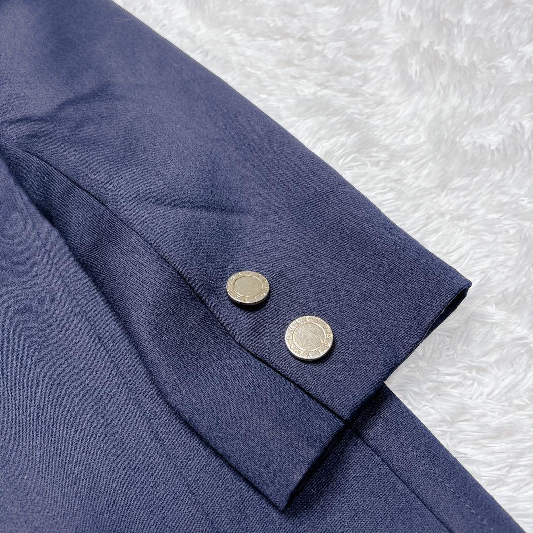 GIVENCHY Life ノーカラー 金ボタン スカートスーツ ネイビー