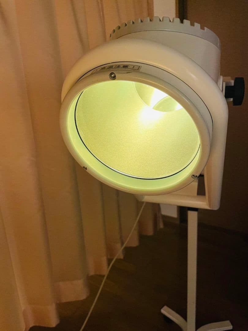 ☆バイオプトロン2　専用スタンド付き　BIOPTRON美顔器　美容機器　☆