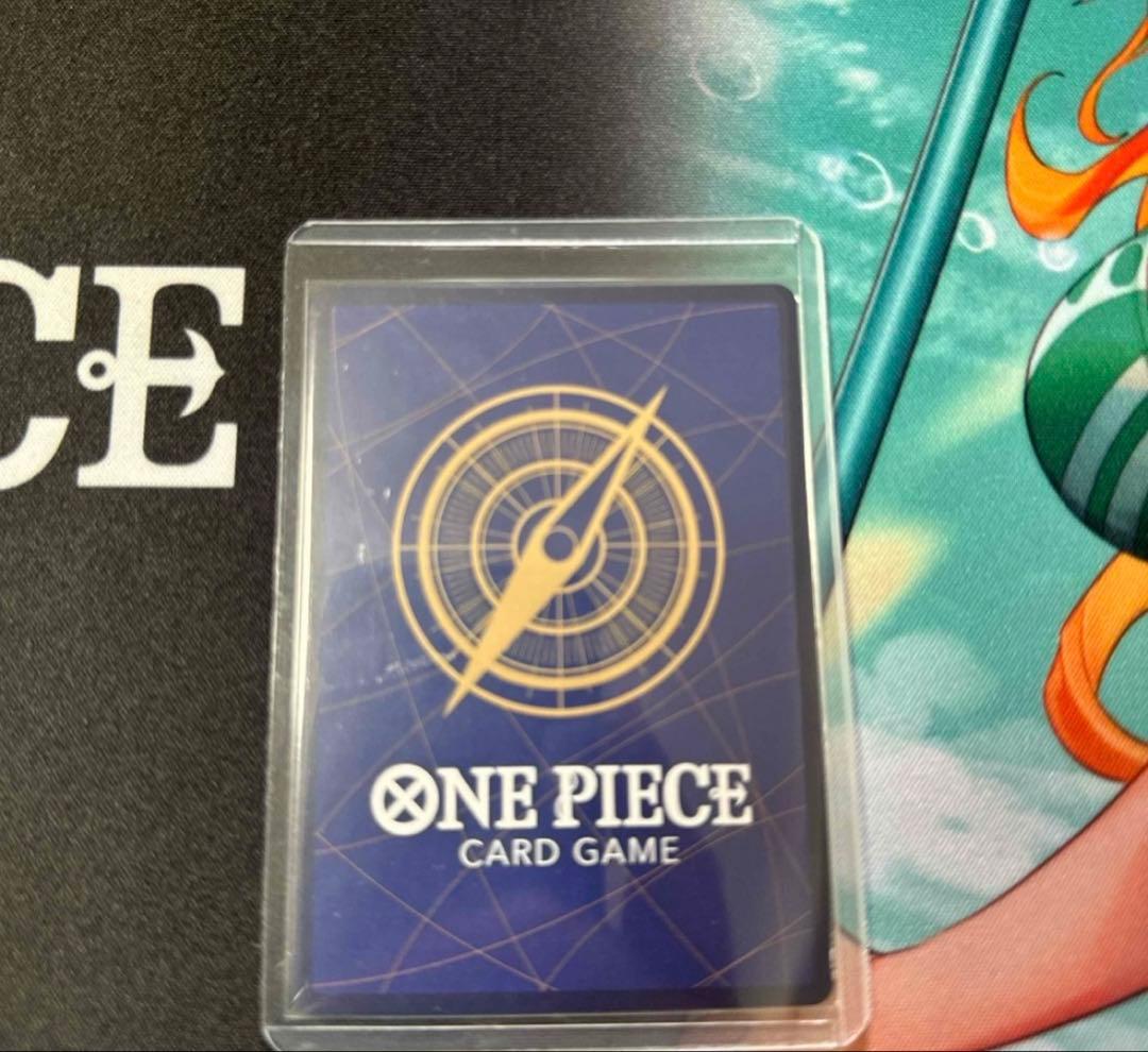 ワンピースカード　ウタ　スペシャルカード　1枚