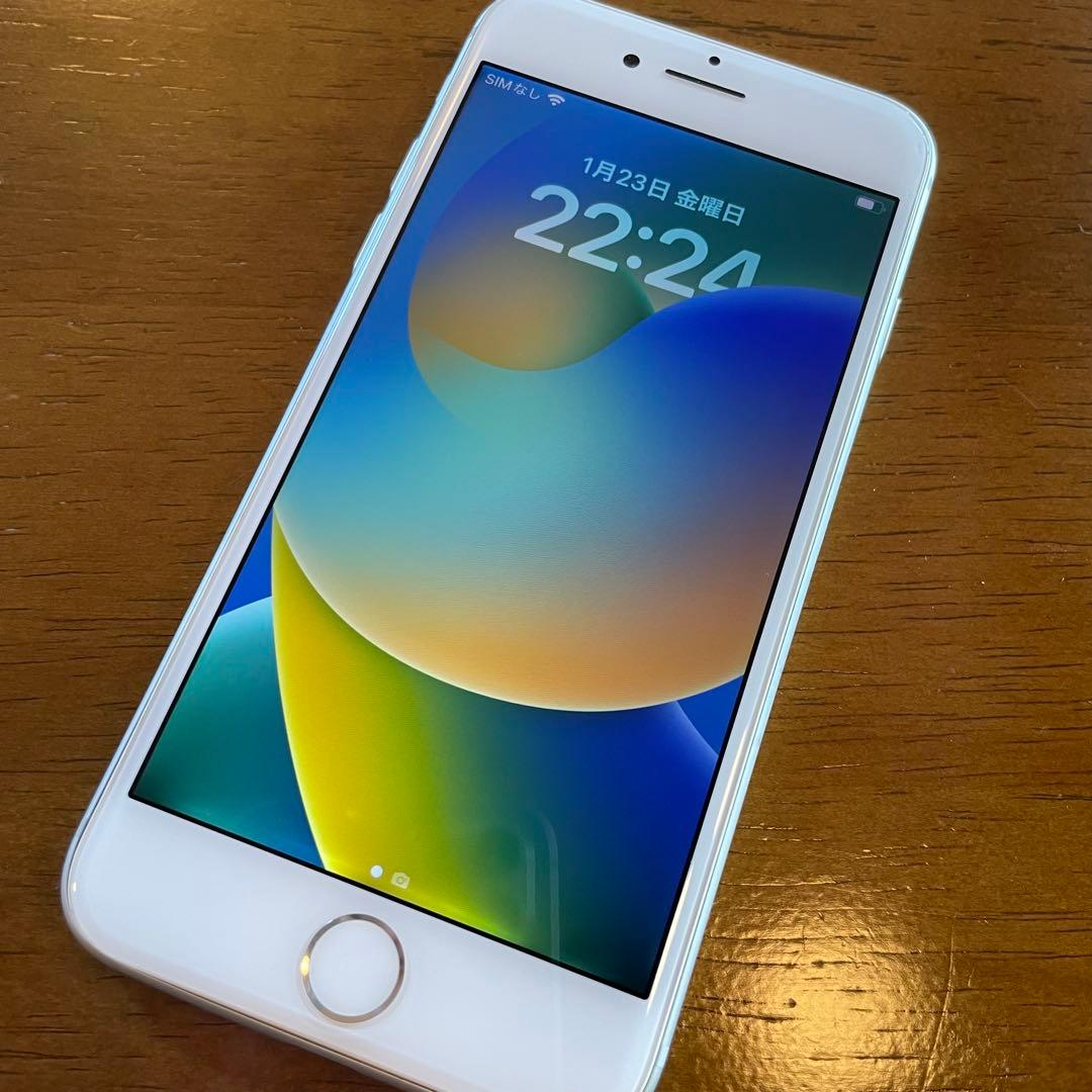 iPhone 8 64GB SIMフリー