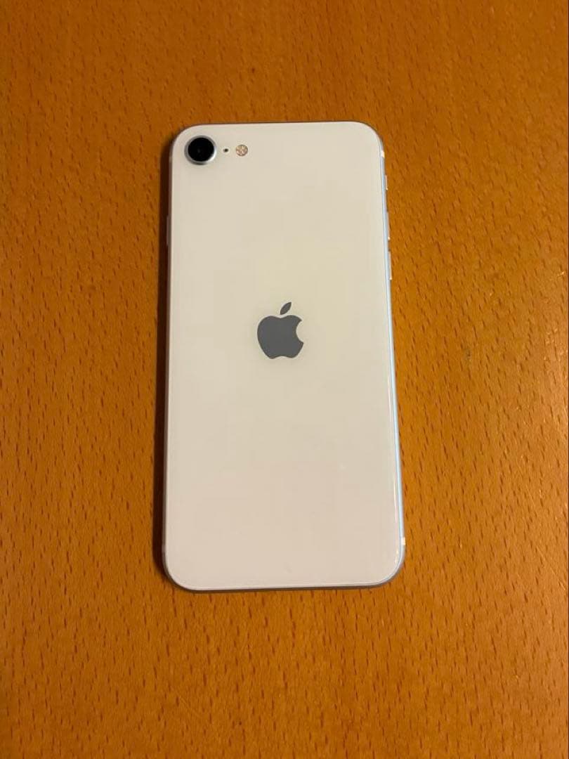 iPhoneSE 2 第二世代 64GB 本体 ホワイト