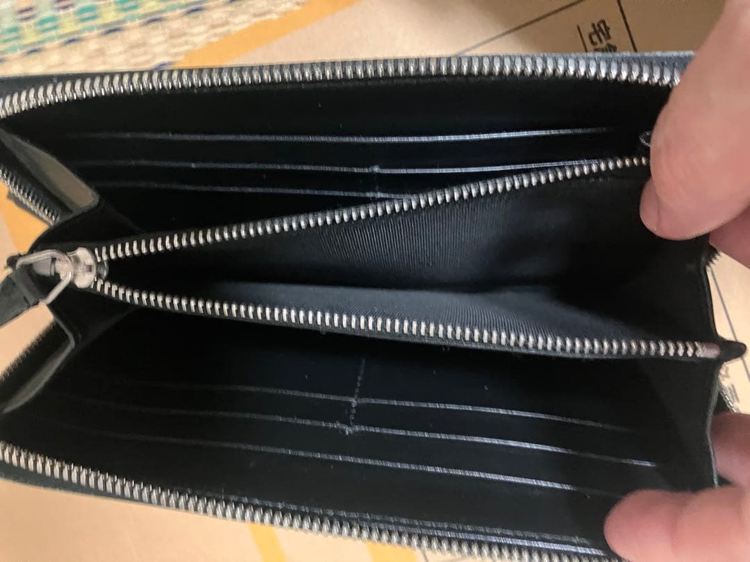 メゾンマルジェラ　長財布
