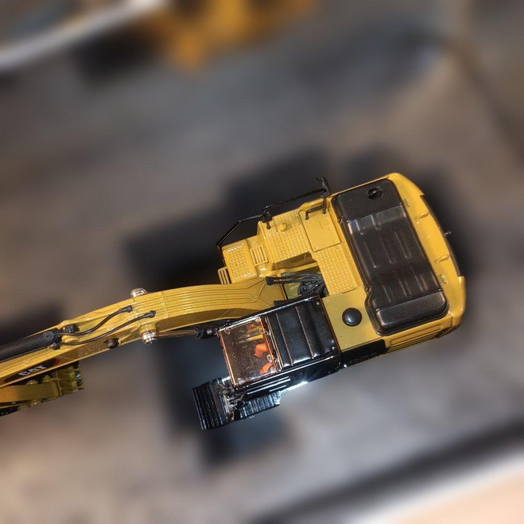 キャタピラー建機　CAT 320F L スケルトンバケット1/50