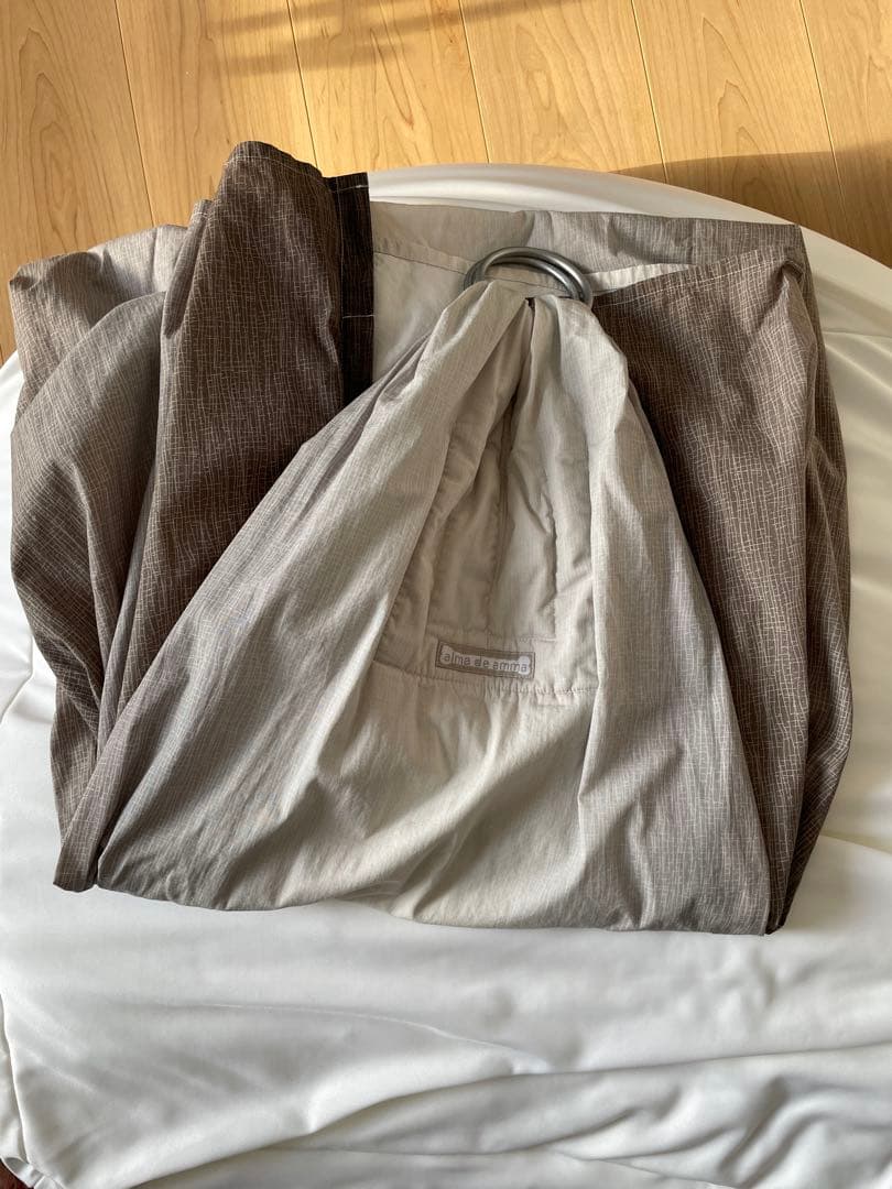 アルマスリング　使い方BOOK 『3秒で泣き止み3分で寝る　まぁるい抱っこ』