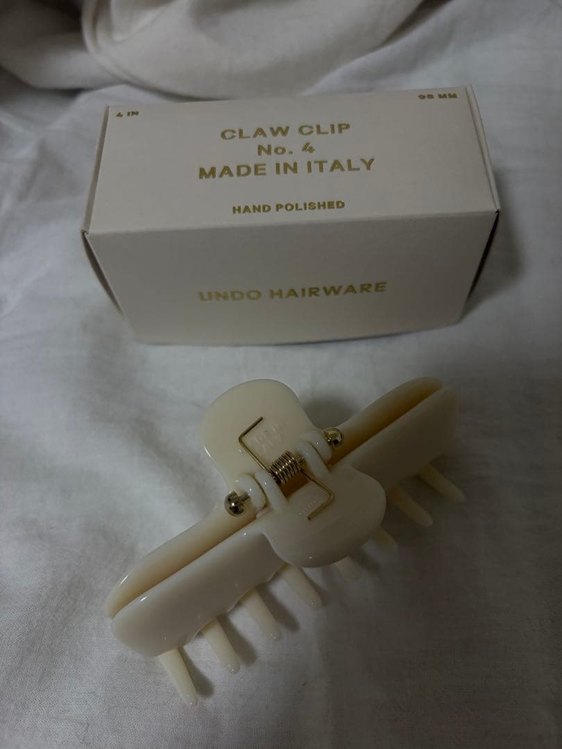 UNDO HAIRWARE CRAW CLIP No. 4 アイボリー