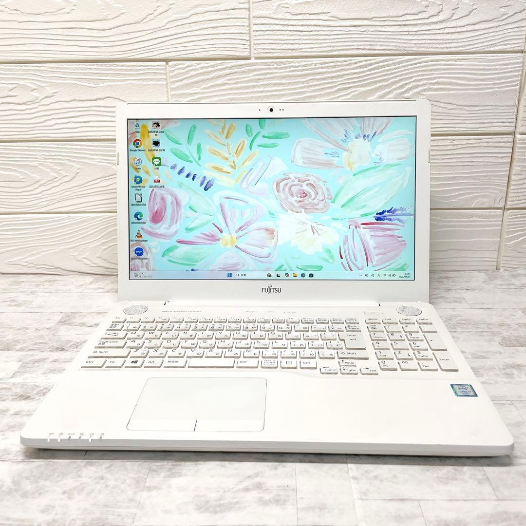 美品✨爆速SSD✨windows11 ノートパソコン✨i7 ハイスペ ブルーレイ