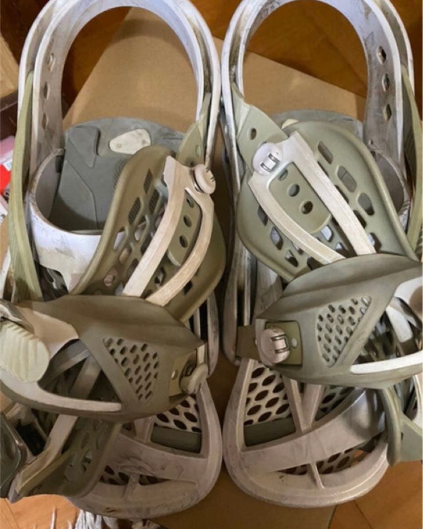 バートン　エスカペイド　Mサイズ