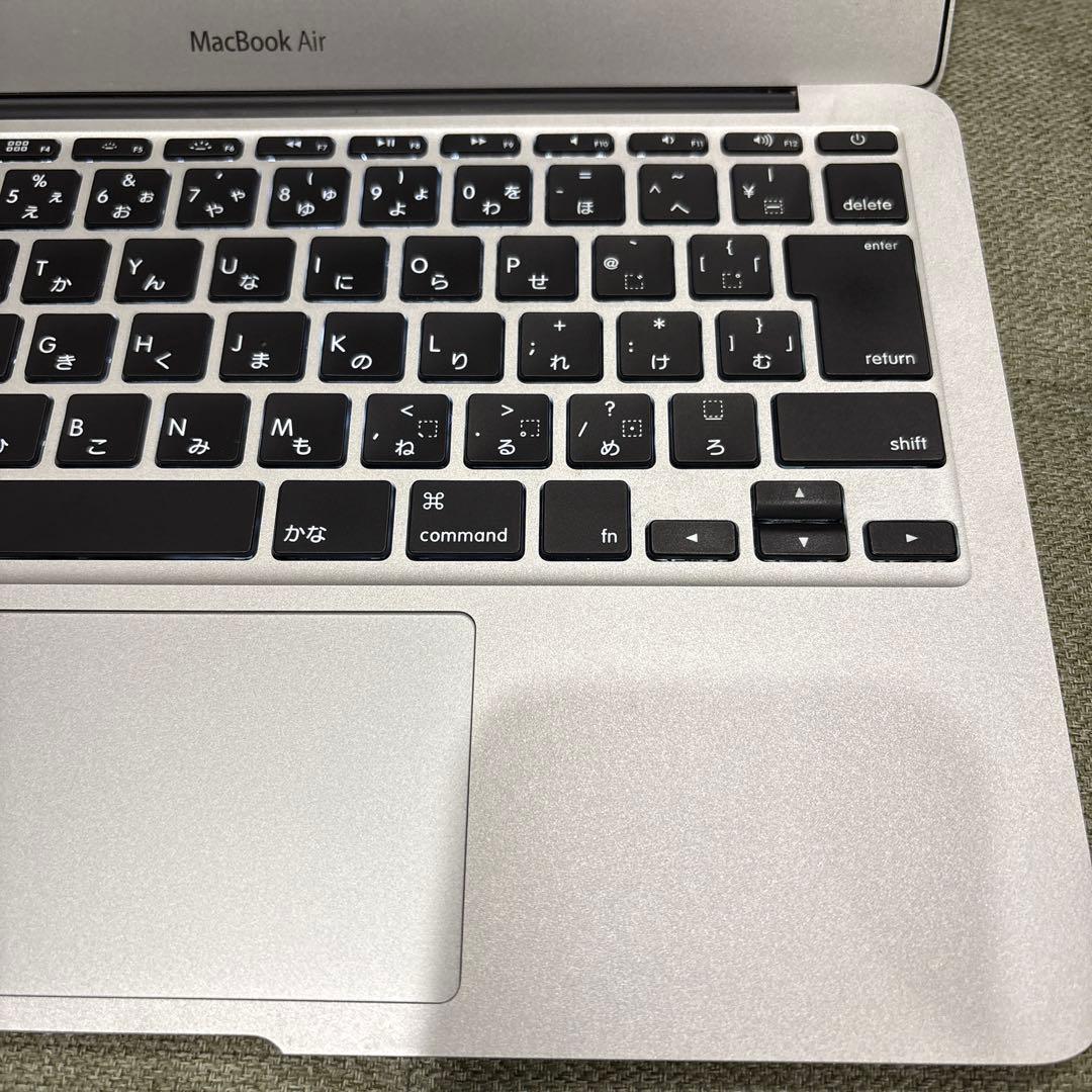 Macbook Air（A1465）, メモリ8GB / ストレージ128GB