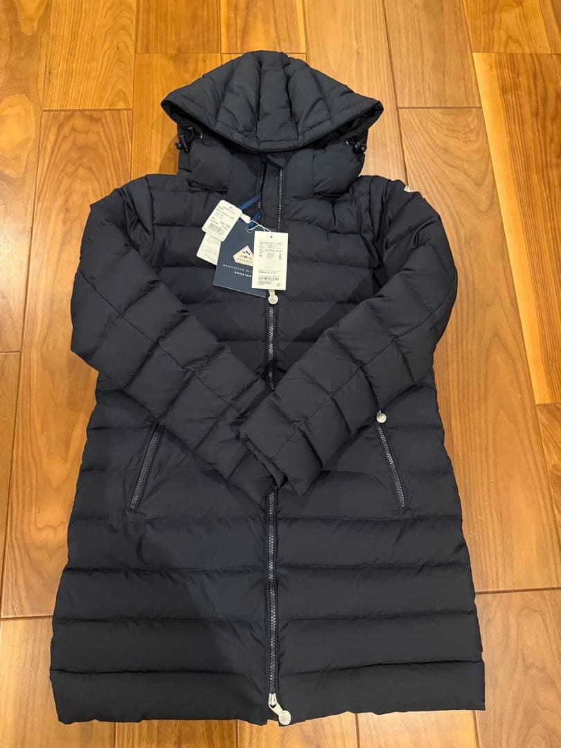 未使用近いPYRENEX SPOUTNIC ダウンジャケット サイズ40