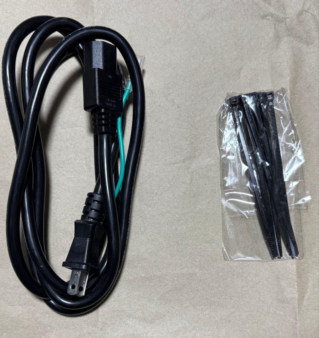 IN WIN IW-PS-PII1300W (P130II) 電源 ATX