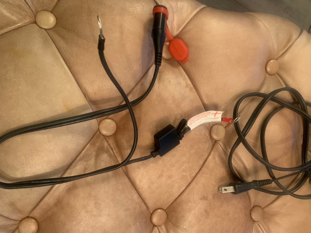 Optimate 6 ampmatic TM187 充電器