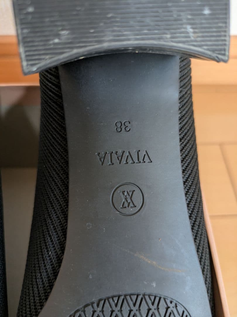 VIVAIA　ビバイア　 ブラックパンプス