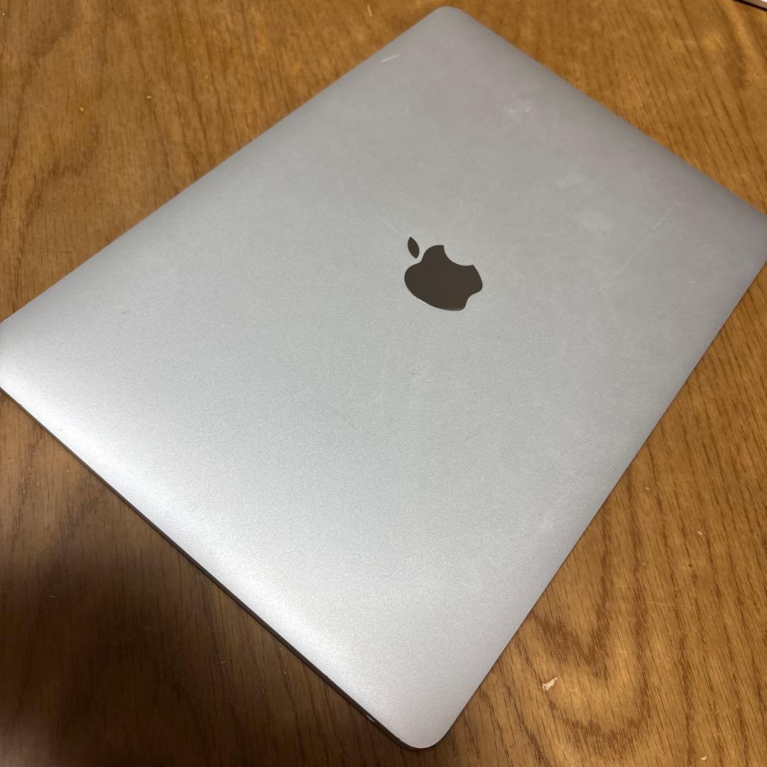 MacBook シルバー 本体