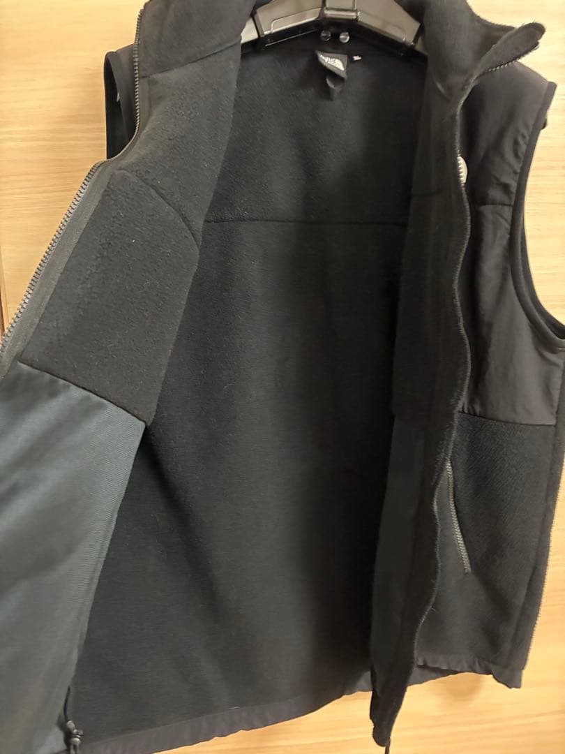 THE NORTH FACE デナリベスト XLサイズ　NA72453 ブラック