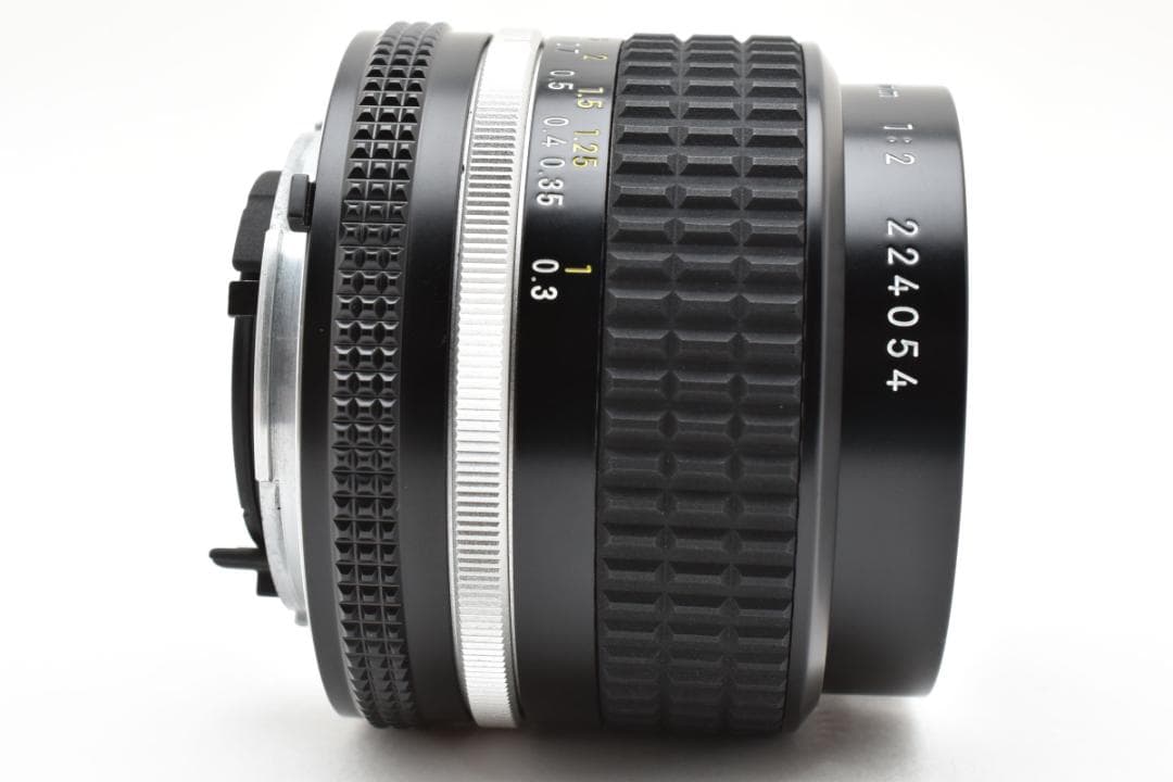 #4442 Nikon Ai-s 24mm f/2 SIC レンズ 上美品