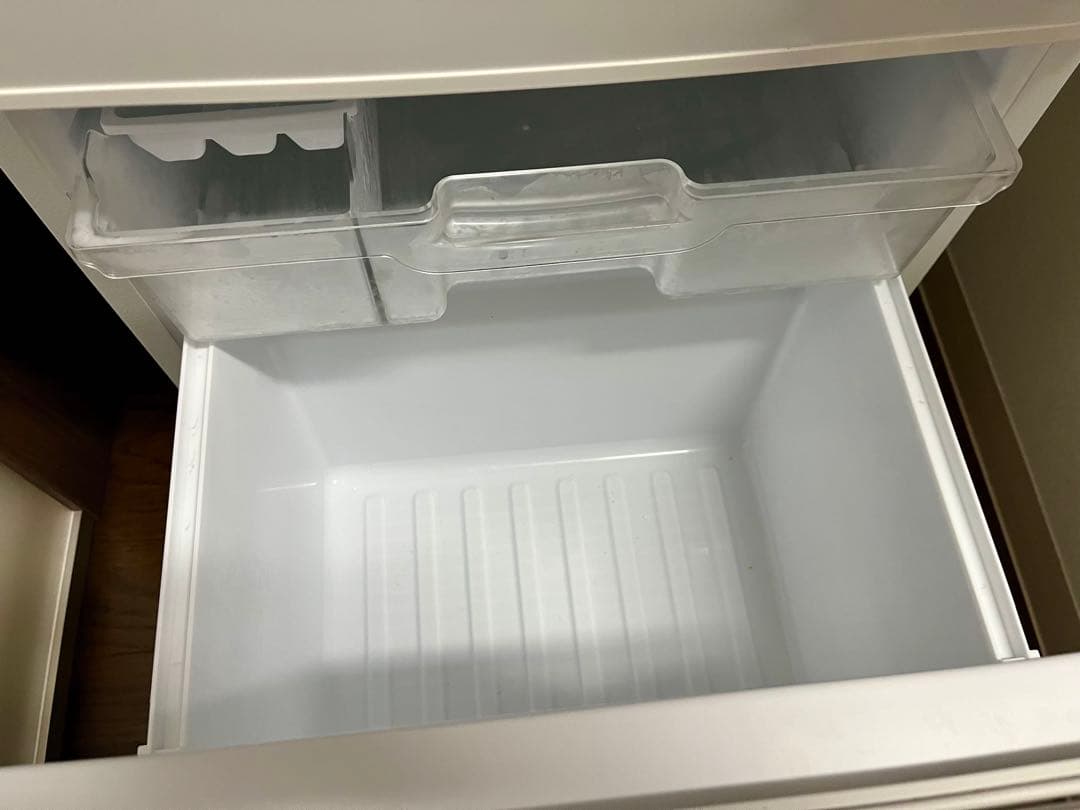 【送料込】Panasonic 冷蔵庫 ホワイト 168L NR-BW17BC-W