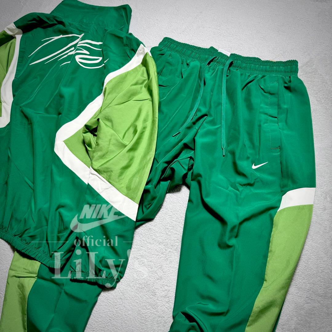 【２ＸＬサイズ】新品未使用　NIKE上下セットアップ ウーブン　ナイキ　グリーン