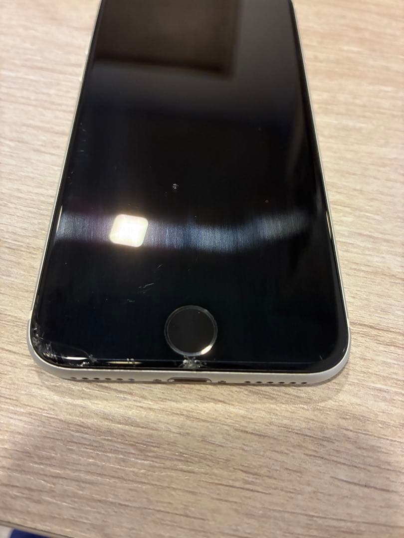 iPhone SE 第二世代 128GB