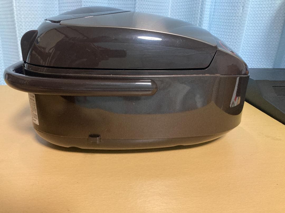 ★★2018 年製 Zojirushi NP-VZ10 炊飯器 5.5合★002