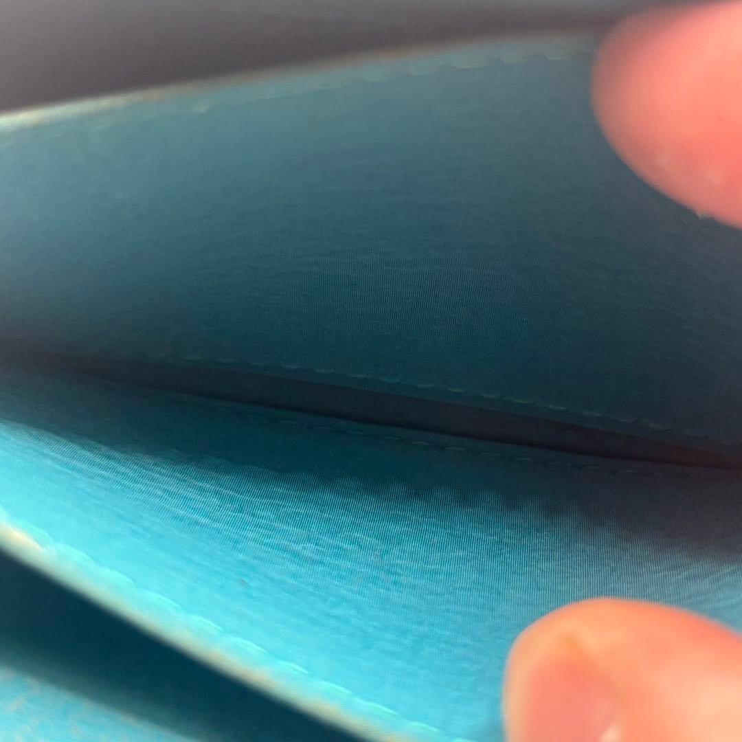 ボッテガヴェネタ ラバー ラウンドジップウォレット ブルー ミニ ケース