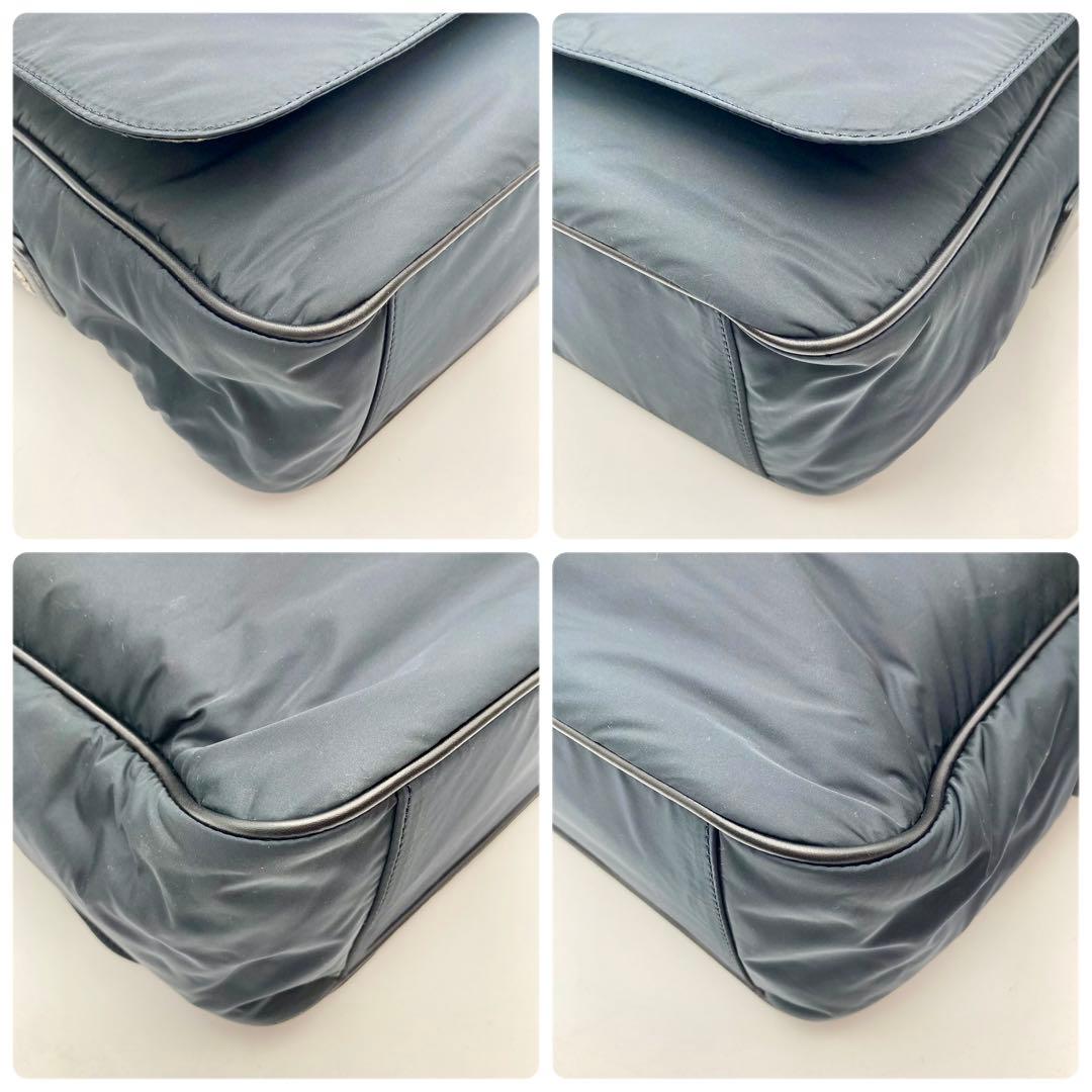 高級感！美品✨TOD'S メッセンジャーバッグ 紺色 肉厚ナイロン 仕事 大容量