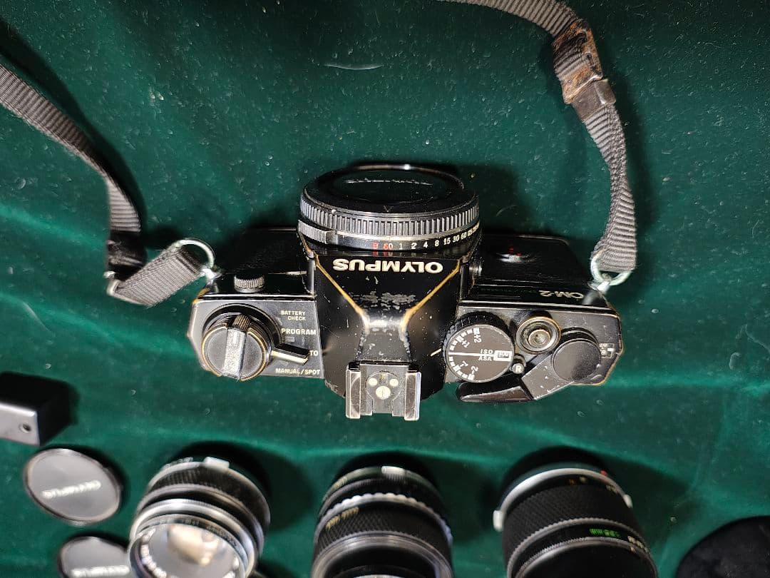 OLYMPUS　OM-2SPとレンズ４本他ジャンク