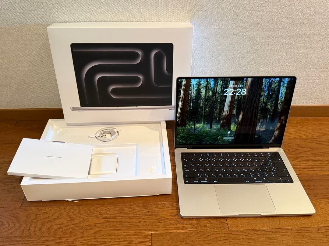 Apple MacBook Pro M3 シルバー 本体