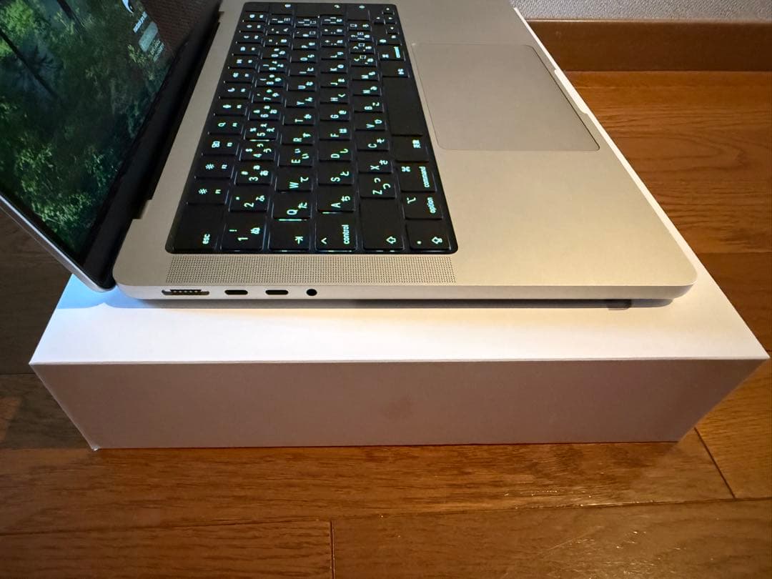 Apple MacBook Pro M3 シルバー 本体