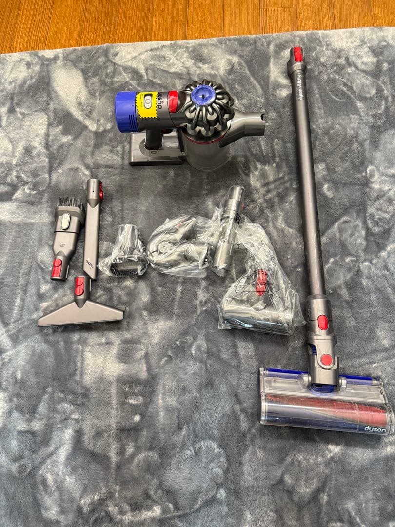 dyson スティッククリーナー本体 各種アタッチメント付き