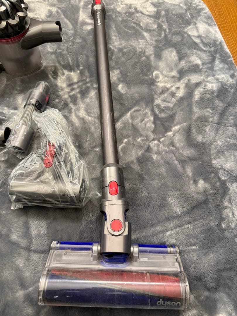 dyson スティッククリーナー本体 各種アタッチメント付き