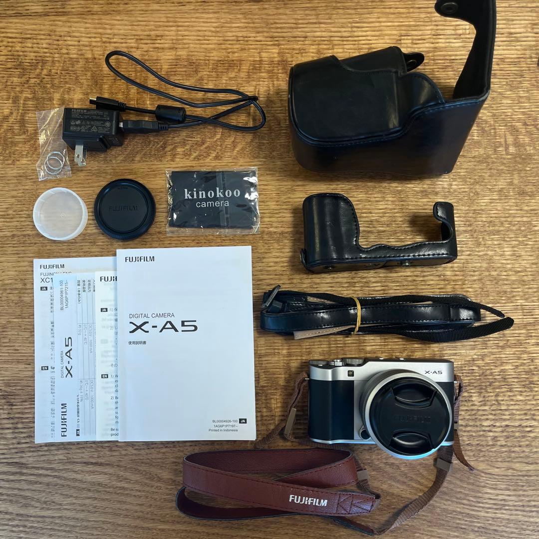 Fujifilm X-A5 デジタルカメラ XC15-45mmレンズ付き