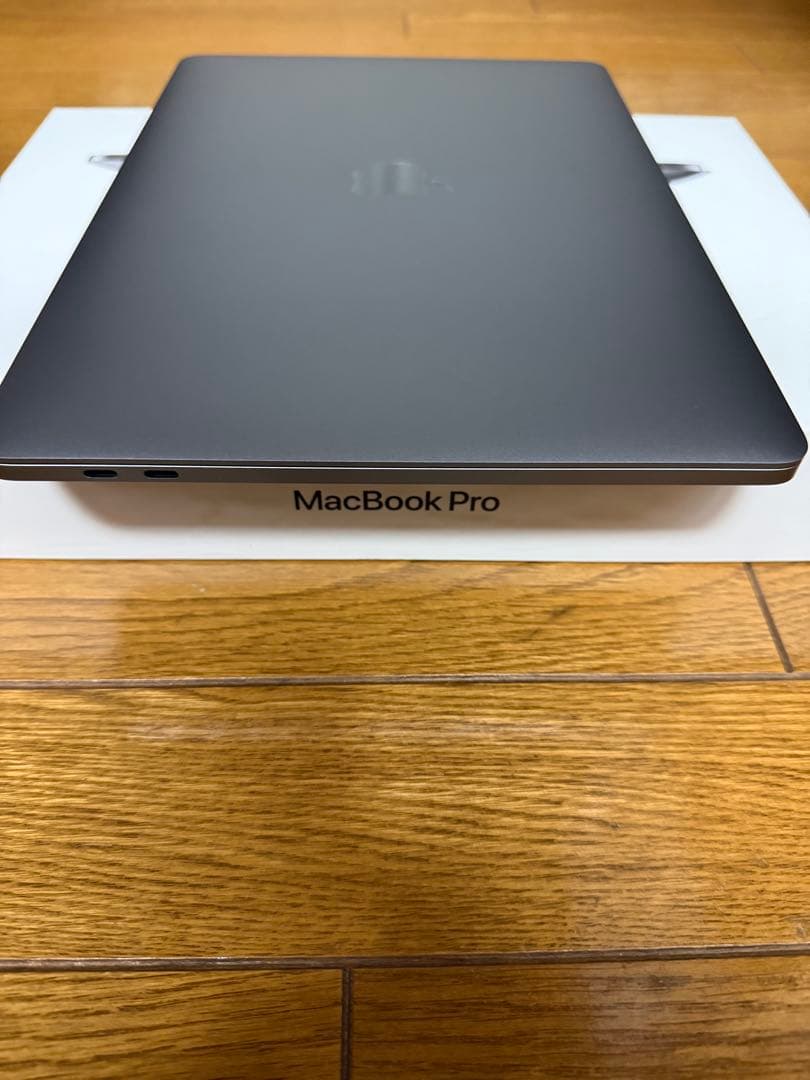 13インチMacBookPro2019-スペースグレイ充放電回数58回動作確認済