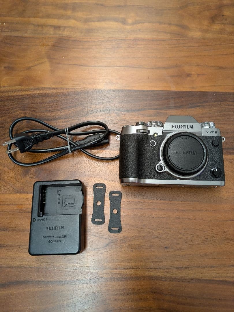 【さぶろく】FUJIFILM XT-2 グラファイトシルバー