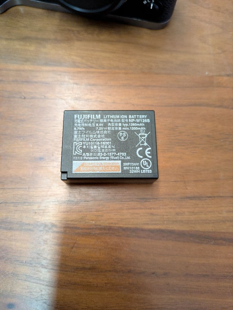 【さぶろく】FUJIFILM XT-2 グラファイトシルバー