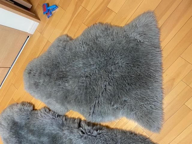 ムートン　3人掛けソファー用　一人掛け用付　ラグにも　お得な三枚セット