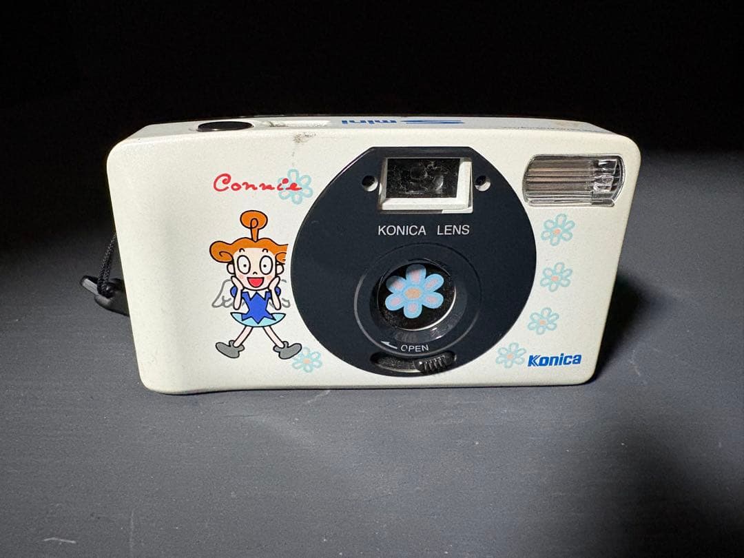 Konica コンパクトカメラ キャラクター付き